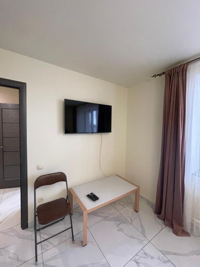 Appartamento Luxflats Rivne Esterno foto