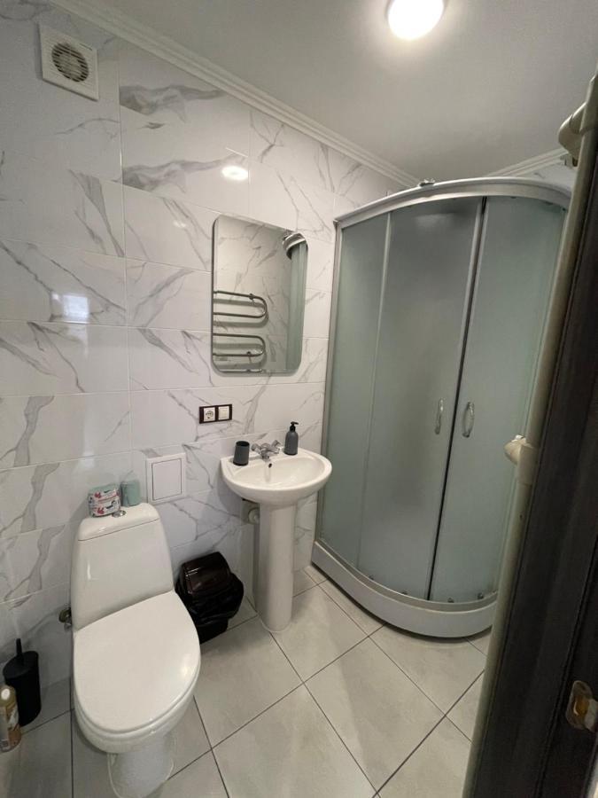 Appartamento Luxflats Rivne Esterno foto