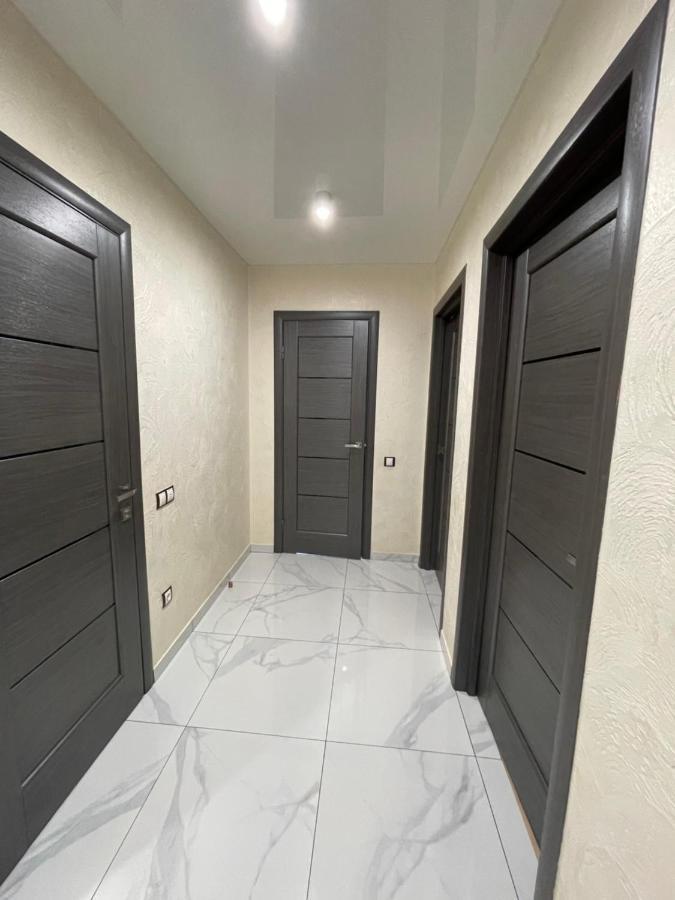 Appartamento Luxflats Rivne Esterno foto